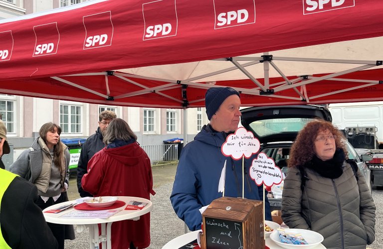 Wunschbox auf dem Achimer Wochenmarkt