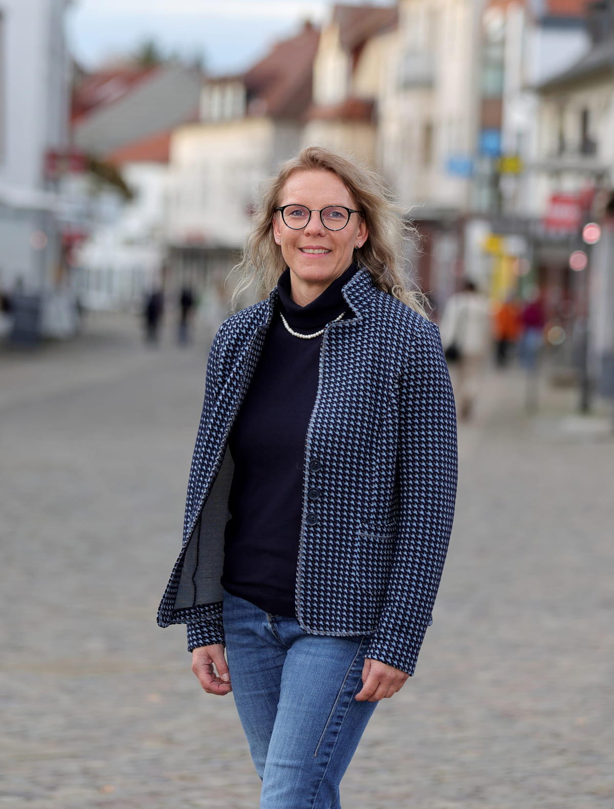 Bianca Kasakausky in der Achimer Innenstadt